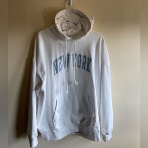 Brandy Melville embroidered New York white Hoodie pocket pouch 
Ladies XL